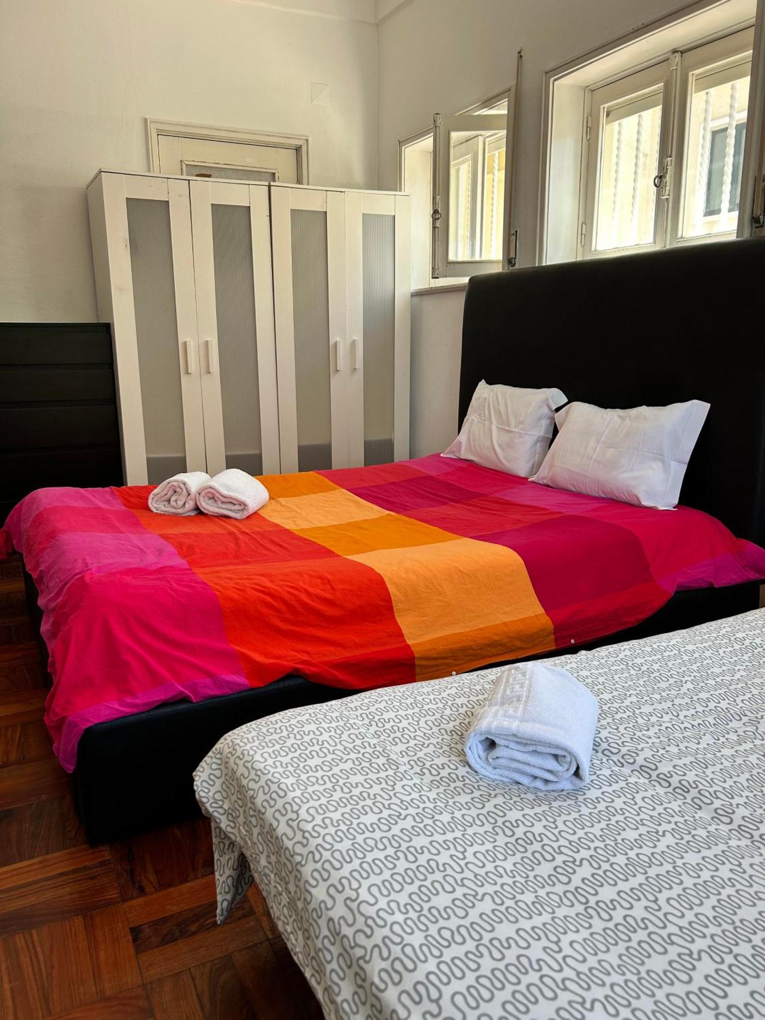 Relogio Guest House Porto Bagian luar foto
